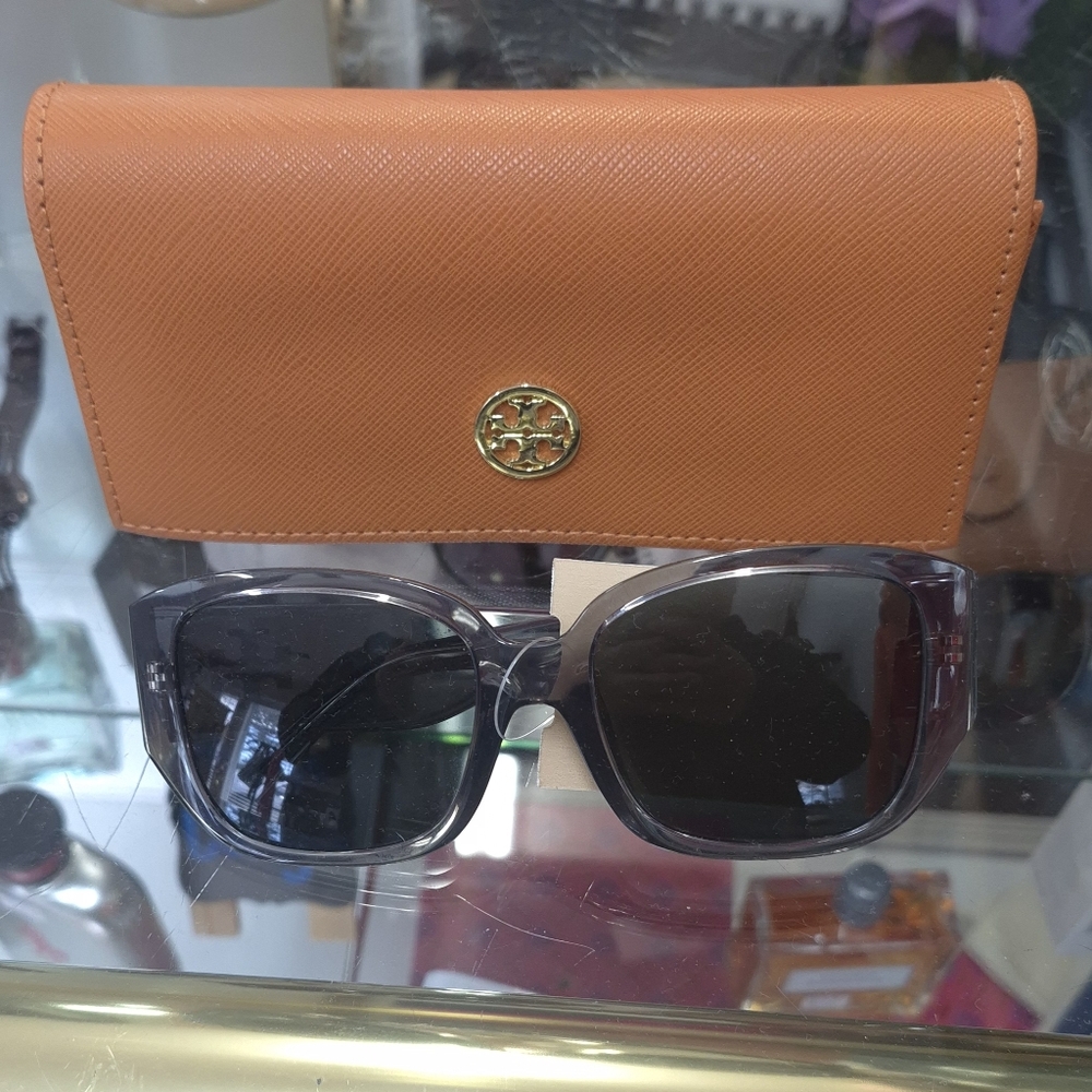 Tory Burch Sunglasses with Orange Case